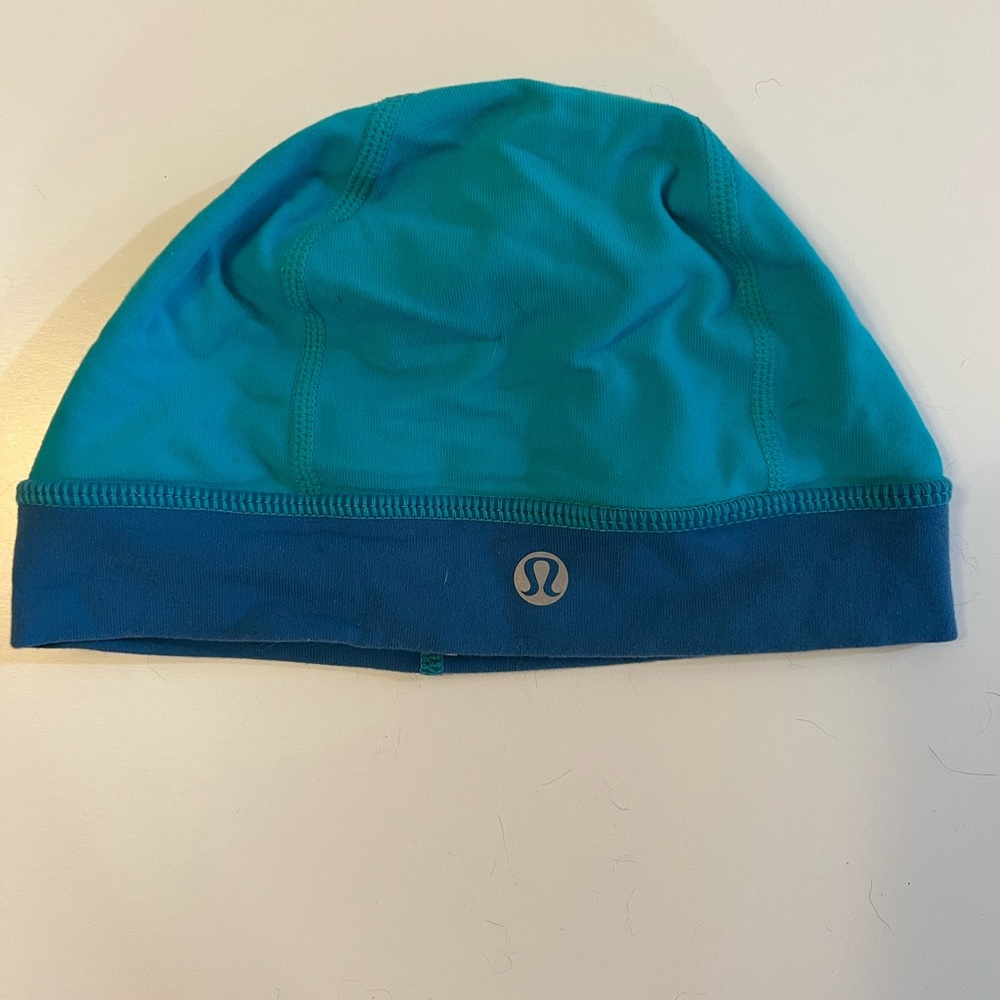 Lululemon pony beanie